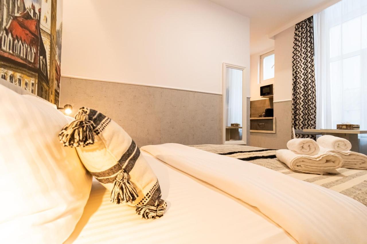 Okbrasov - Apartment & Studio In The Heart Of Old Town, Moments Away From The Black Church Luaran gambar
